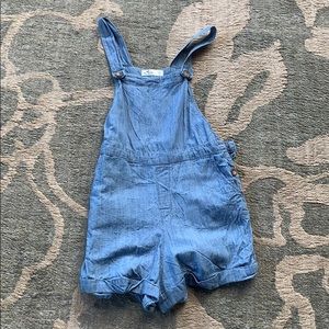 Hollister cute cloth overalls💕